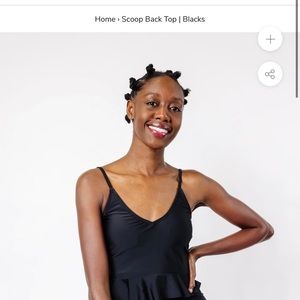 KORTNI JEANE BLACK SCOOP NECK SIZE XL